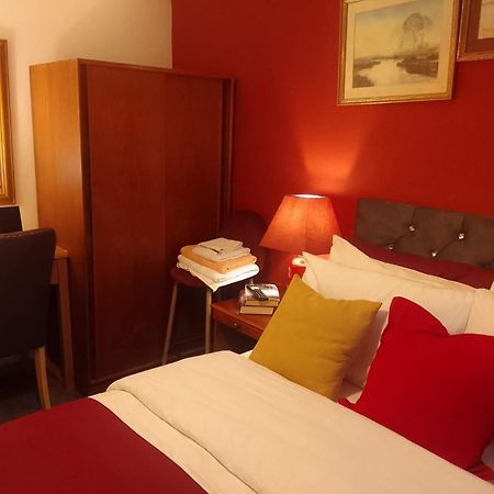Ideal Home & Cottage Inviting 4 Bedroom Apartments Walsall Zewnętrze zdjęcie